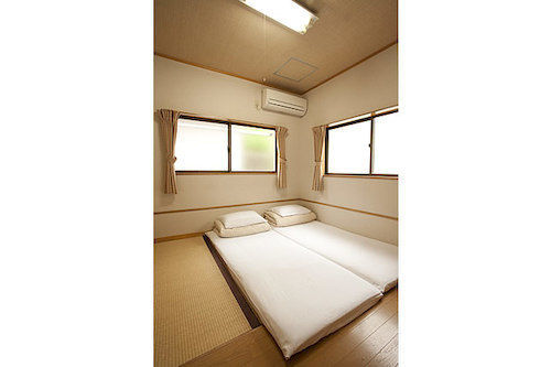 House Ikebukuro Tōkyō